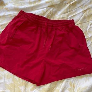 Red doing things shorts